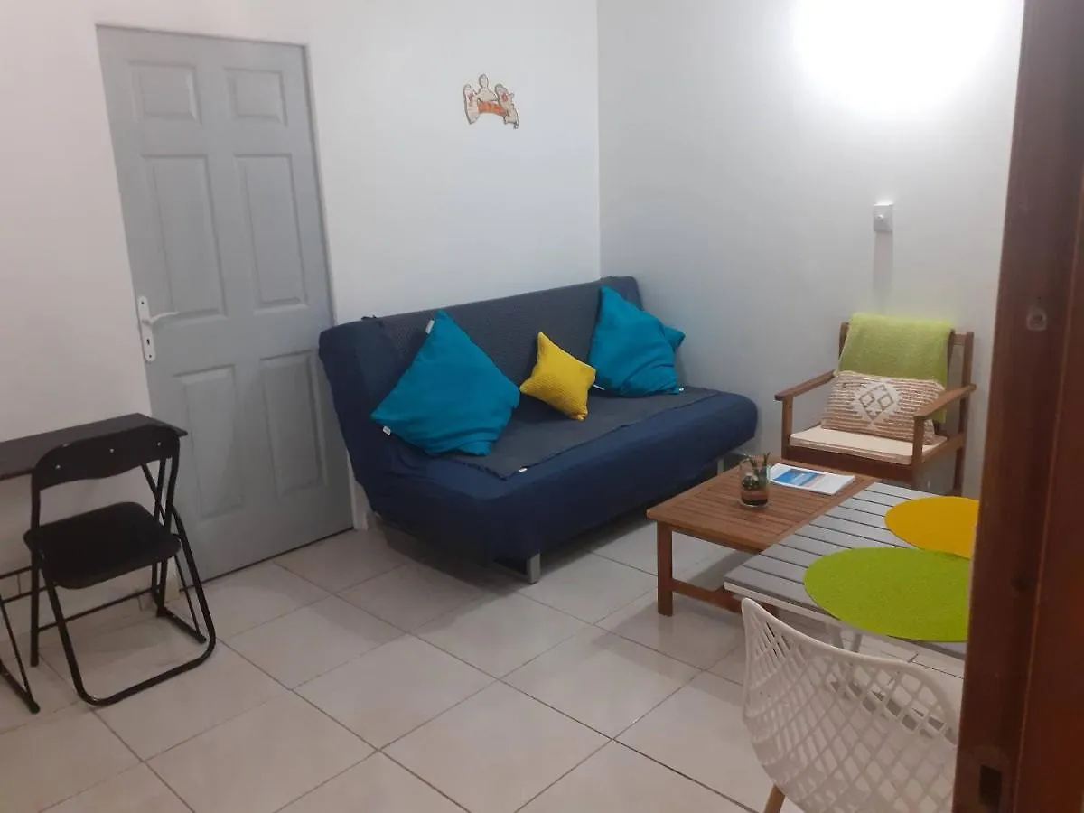 CHEZ COCO appartement BALISIER Riviere-Salee Hébergement de vacances
